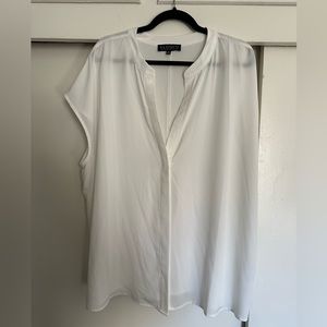 ELOQUII white button front top size 22 Euc